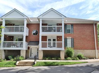 5935 N High St APT 123, Worthington, OH 43085