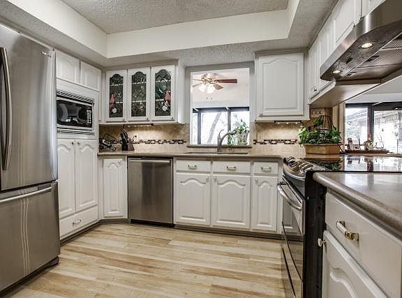 5th image of 4004 Kingswick Dr