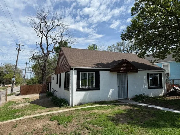 4301 Norton Ave, Kansas City, MO 64130