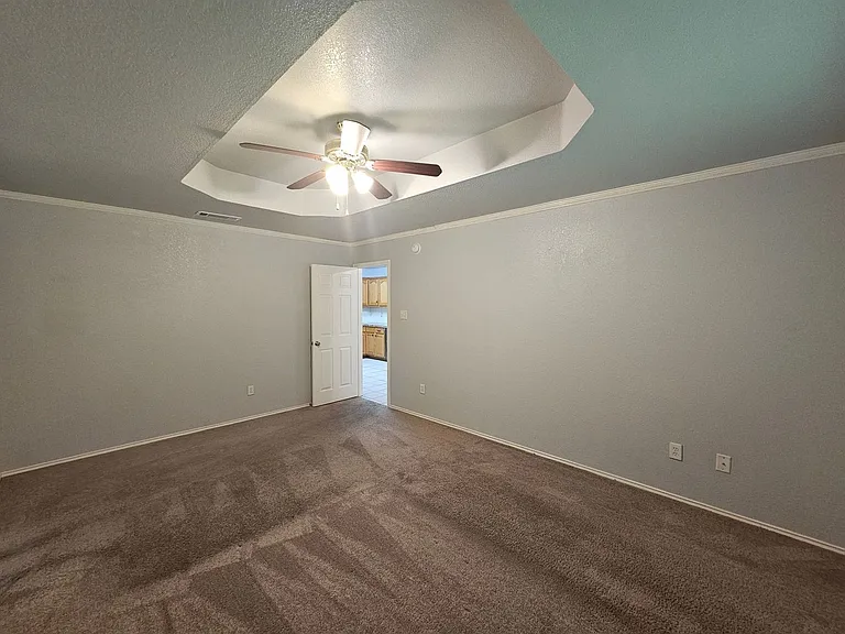 4507 Twin Oaks Cir — Photo 13