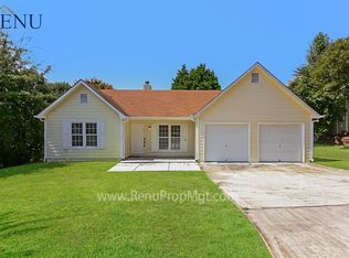 6499 Pine Grove Ct, Morrow, GA 30260