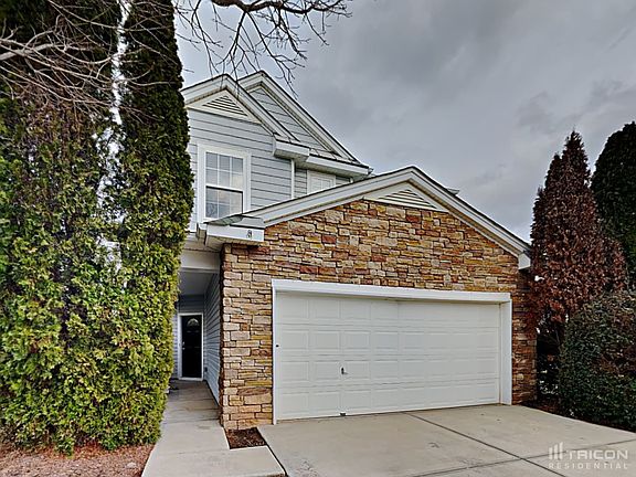 2nd image of 1051 Sapphire Dr
