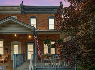 327 W 4th St, Media, PA 19063