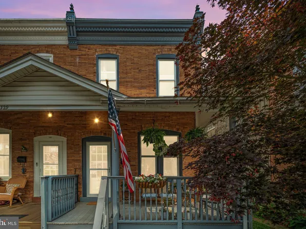 327 W 4th St, Media, PA 19063