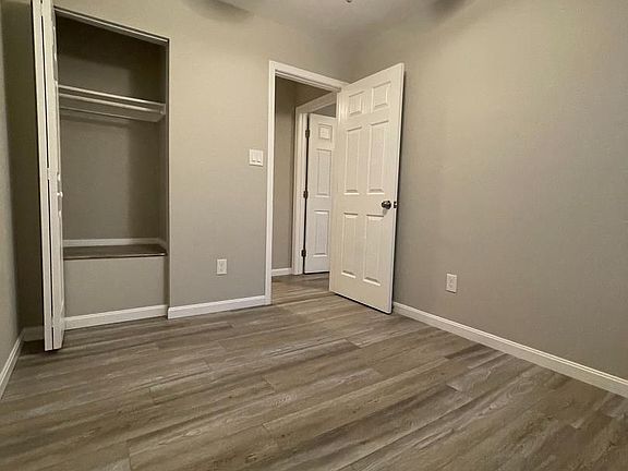 4th image of 37 Cobber Ln