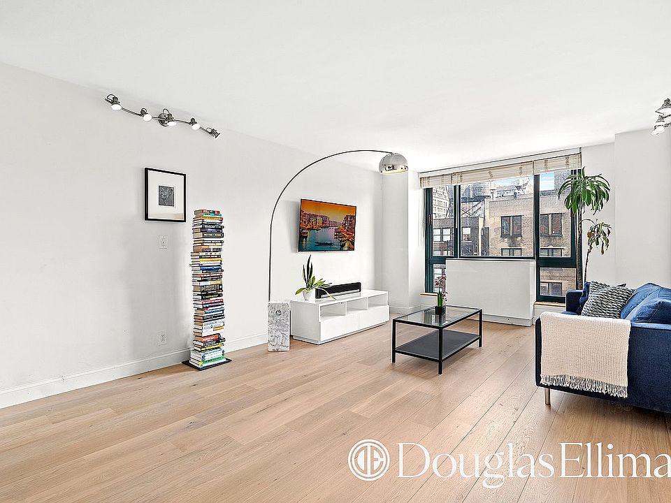 1st image of 1 Irving Pl APT G14c