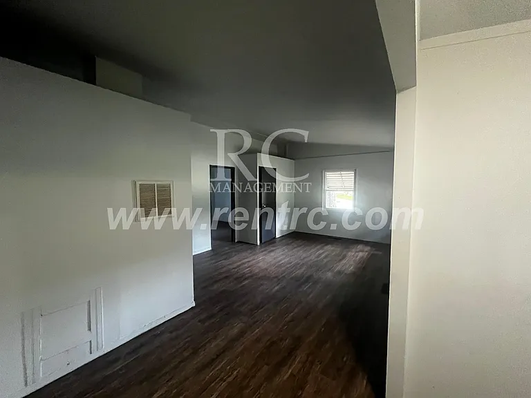 413 N Beard St #N — Photo 7