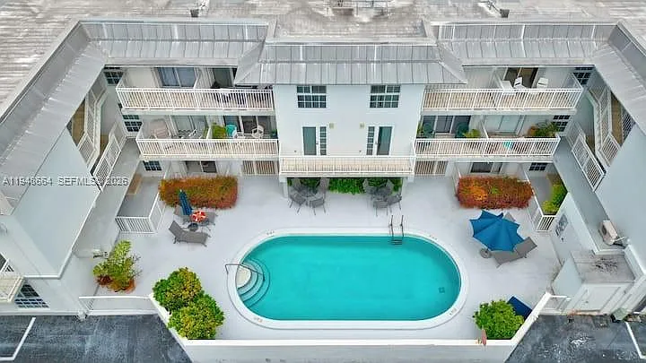 290 Sunrise Dr #206 — Photo 9