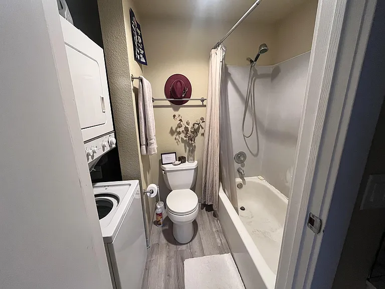 3809 Whitman Ave N #33 — Photo 12