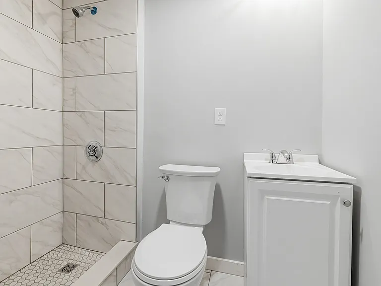 255 Rodman St #3 — Photo 9