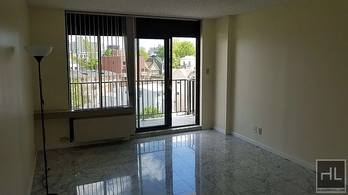 Rented by Highline Residential | media 48