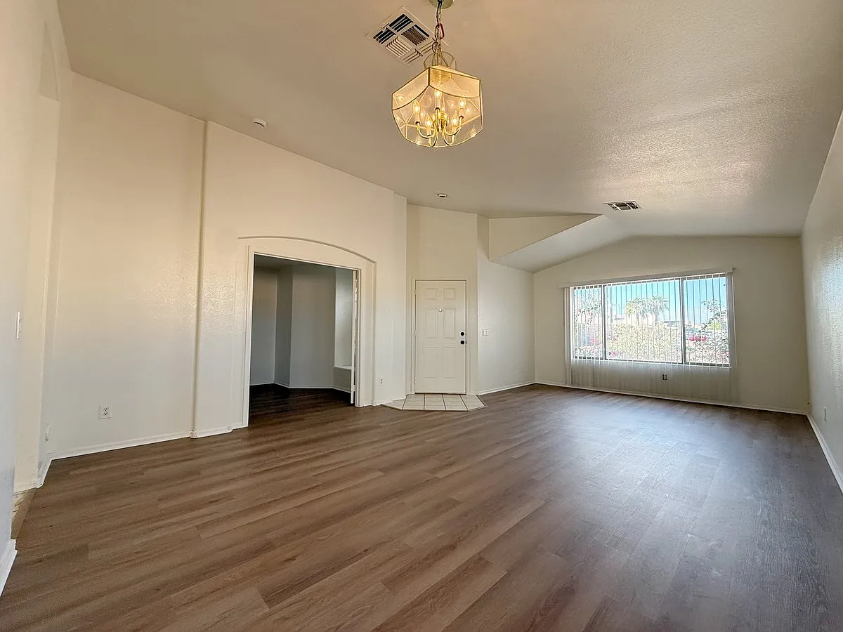 11171 W. Griswold Rd. — Photo 2