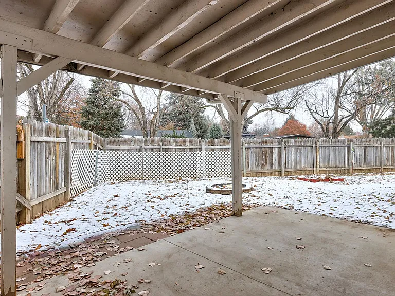 2910 & 2912 S Holden Ave — Photo 23