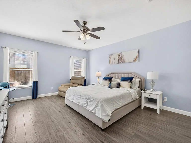 2522 Knoll Shadows Ln — Photo 10