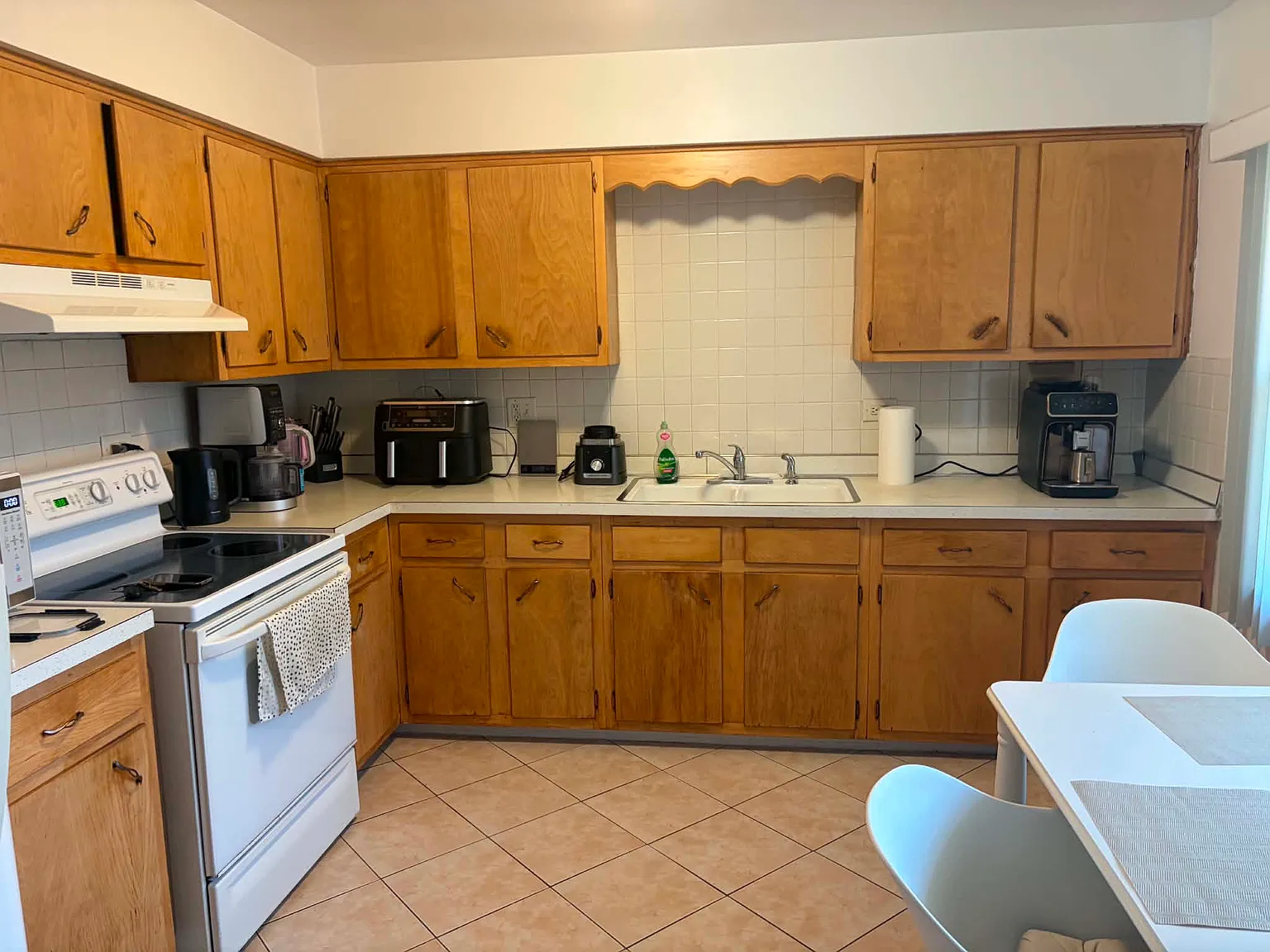 2 bed, $1,850 — Photo 3
