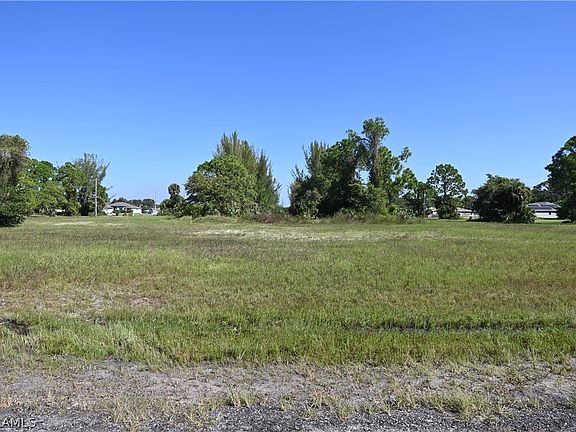 2nd image of 1709 NE 34th Ln
