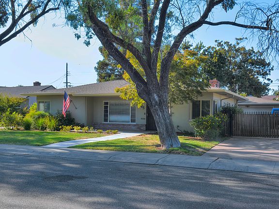 2nd image of 1245 W Mariposa Ave