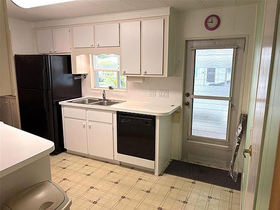 3rd image of 5536 DENMARK DRIVE