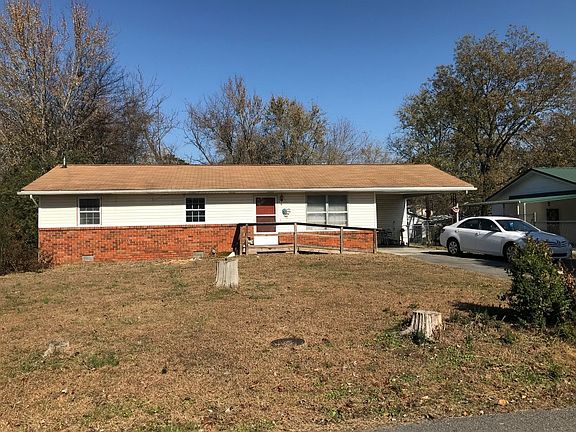 5th image of 511 Hannah Dr SE
