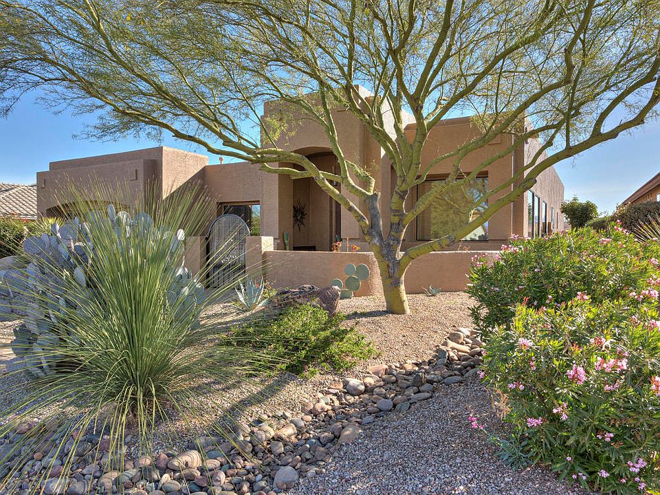 1st image of 1118 N Laurel Glen Dr