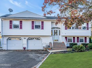 8 Walnut Pl, West Long Branch, NJ 07764