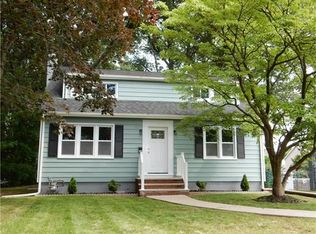 33 Pitman Ave, Fords, NJ 08863