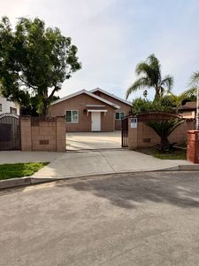 14230 Calahan St, Panorama City, CA, 91402