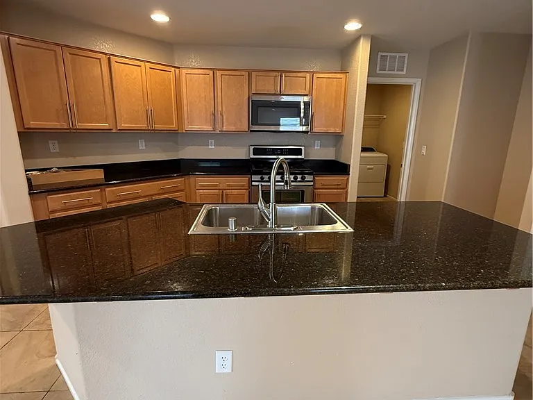 5614 Markley Ave — Photo 8