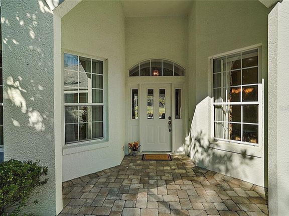 5th image of 2001 Park Forest Blvd