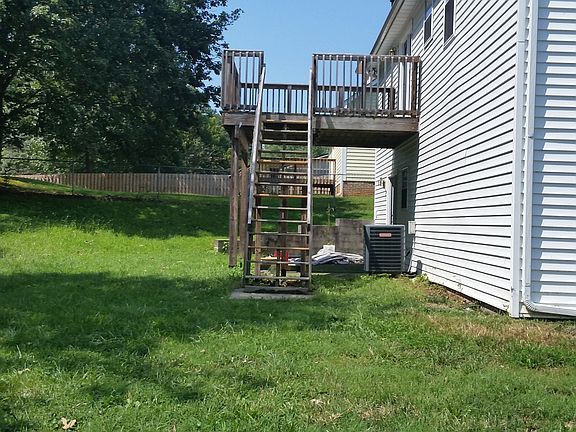 4th image of 1125 Terra Rosa Dr