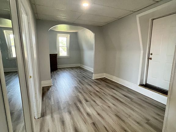 3rd image of 416 Prospect Ave #5