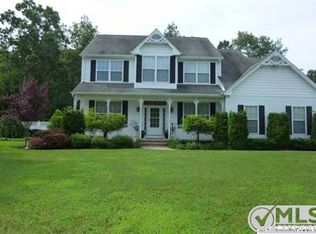 120 Rowan Ct, Manahawkin, NJ 08050
