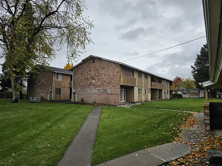 Regal Village — Photo 9