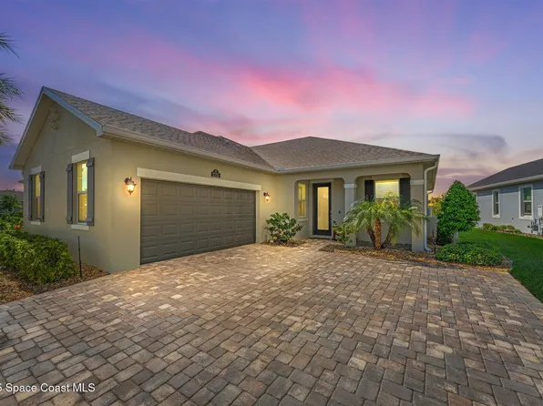 2715 Spur Dr, Melbourne, FL 32940