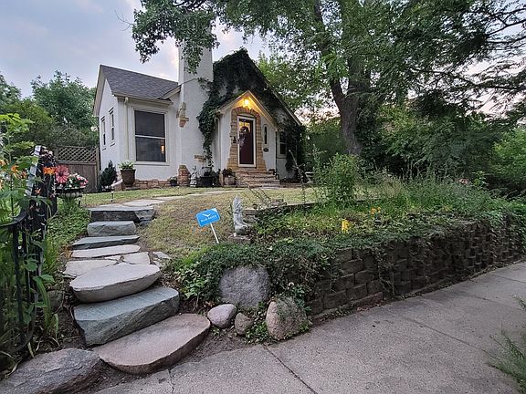 4th image of 1136 Xerxes Ave S