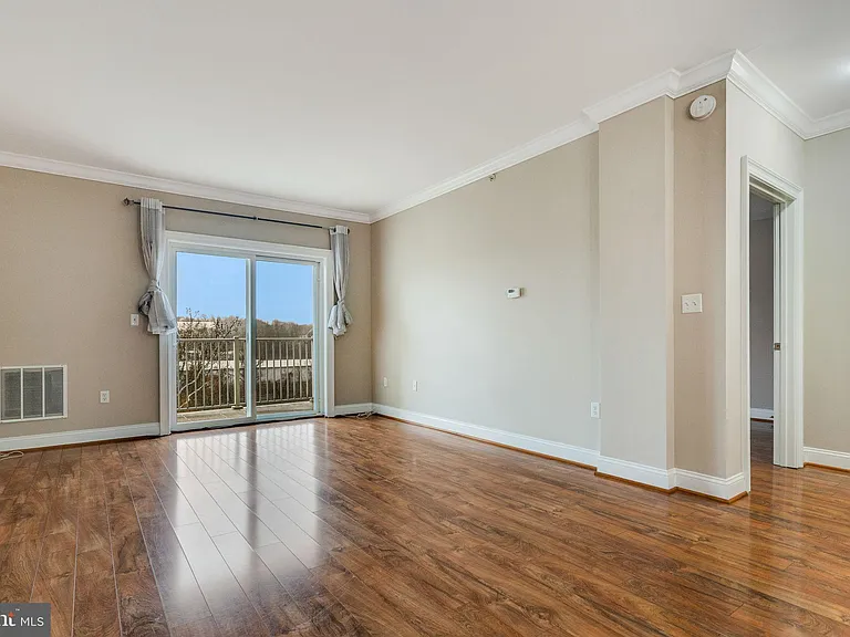 6301 Edsall Rd #521 — Photo 13