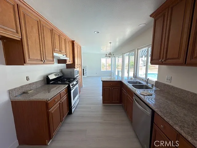 2214 Montague Cir — Photo 8
