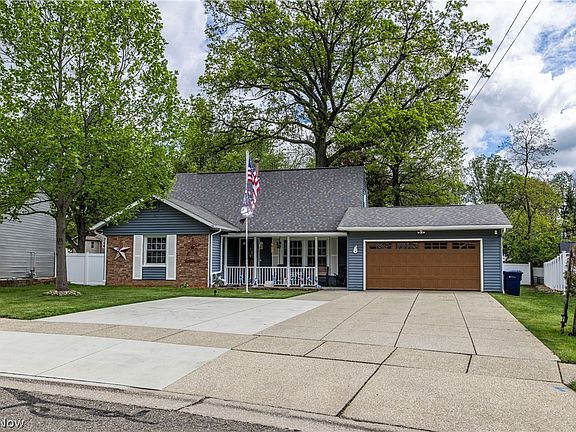 2nd image of 537 Eric Dr