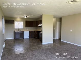 7127 SW Montara Pkwy, Topeka, KS 66619