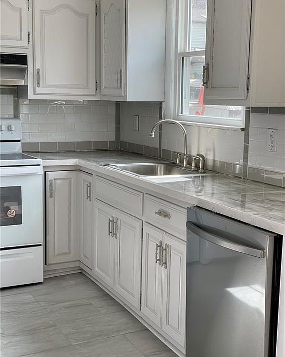 1st image of 42 White Plains Ave #1