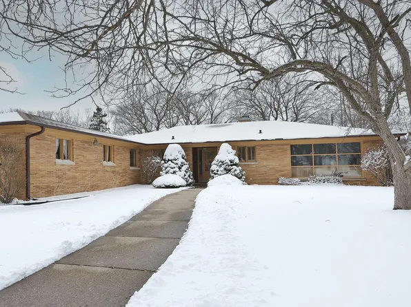 7810 5th AVENUE, Kenosha, WI 53143