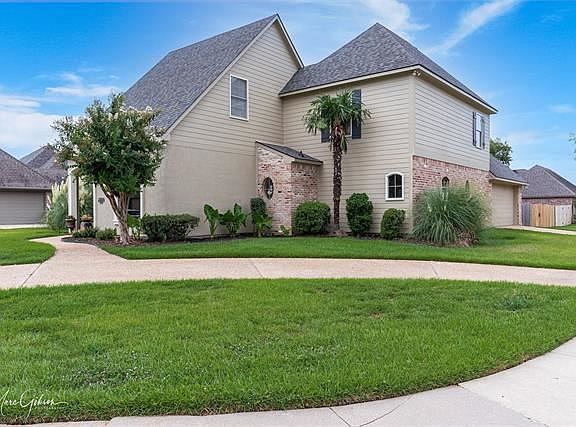 2nd image of 10004 Loveland Ct