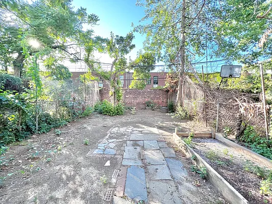 Rented by Doorway NYC, LLC | media 1
