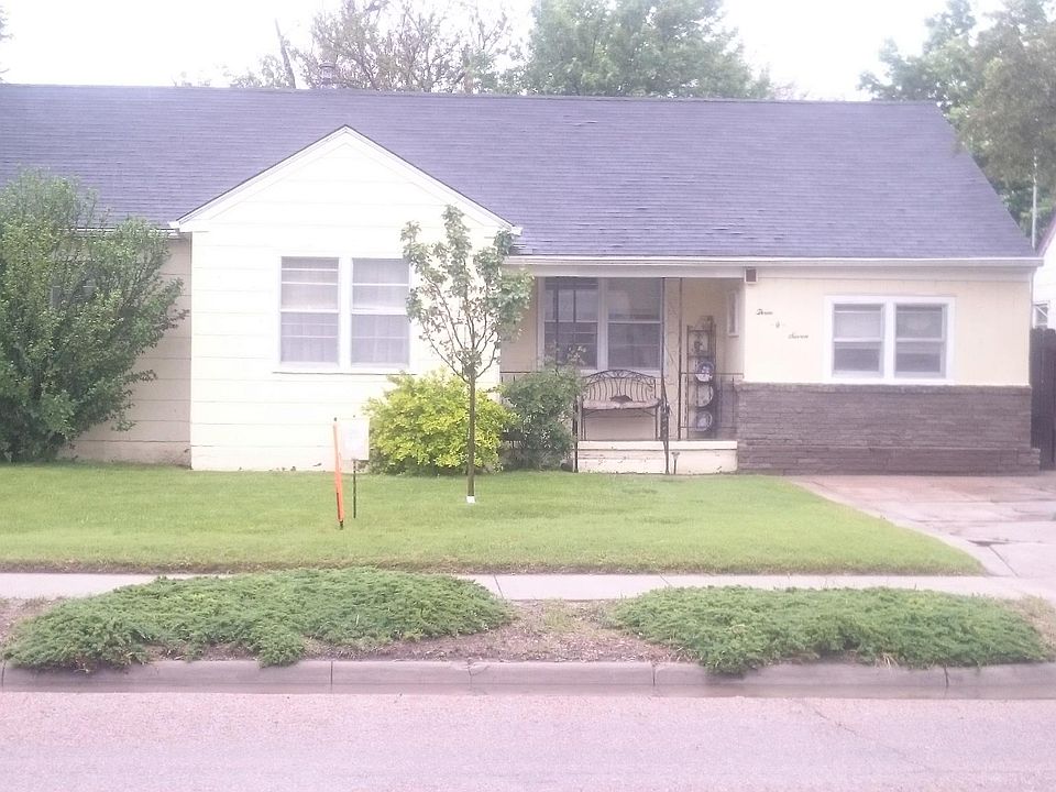 1st image of 307 Center St