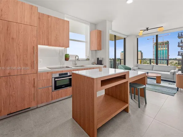 11 NE 6th St #2214, Miami, FL 33132