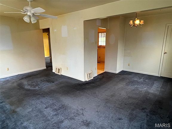 5th image of 10262 Breckenridge Rd