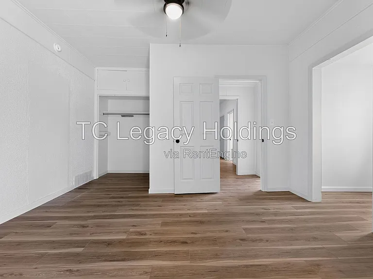 87 Crisfield St — Photo 17