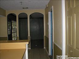 4th image of 2318 Marilyn Kay St
