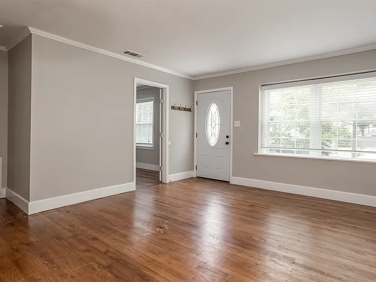5612 Birchman Ave — Photo 12