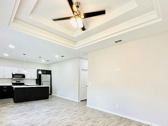3rd image of 1408 Vani Dr APT 2